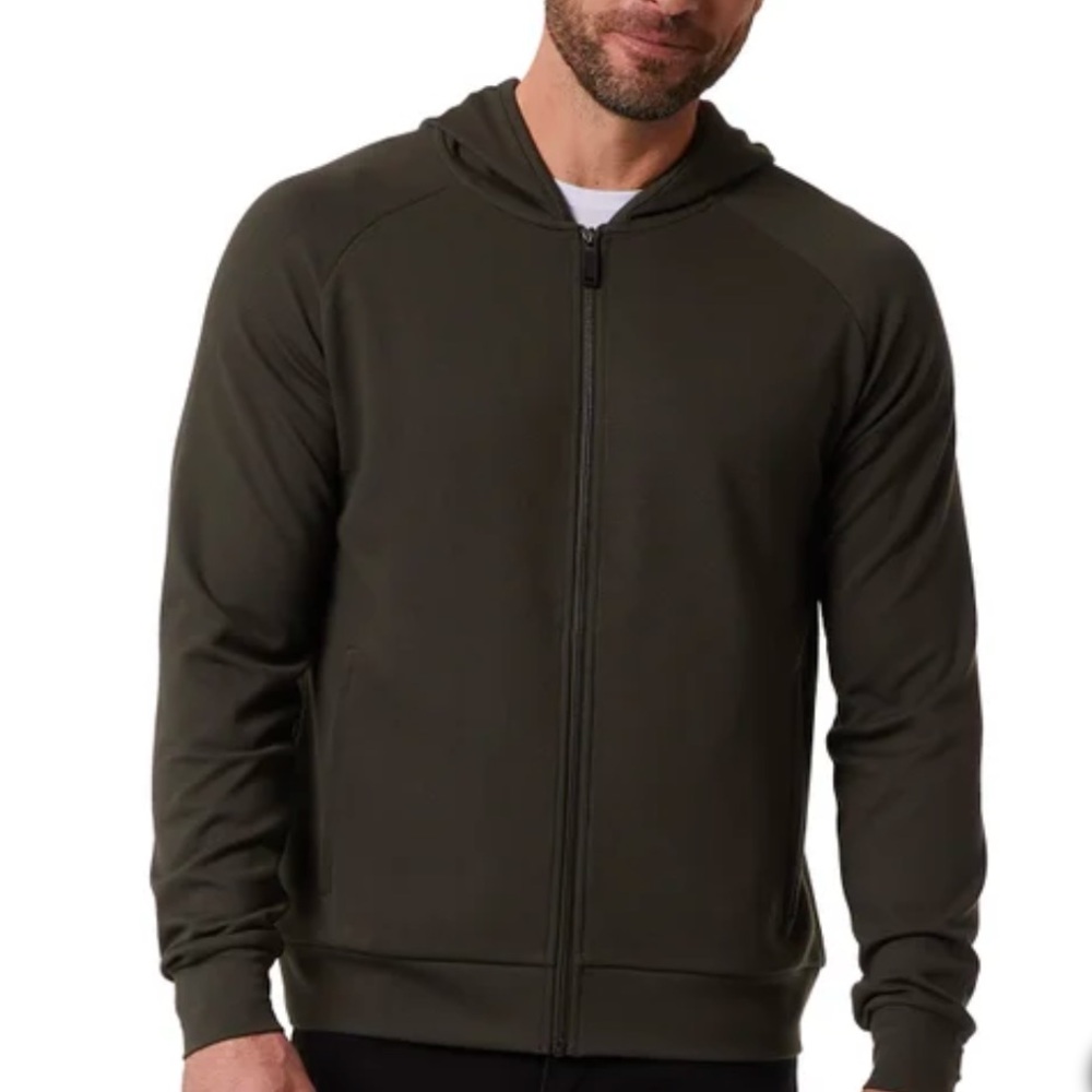 NWT. 32 Degrees Heat Men’s Zippered Hoodie.